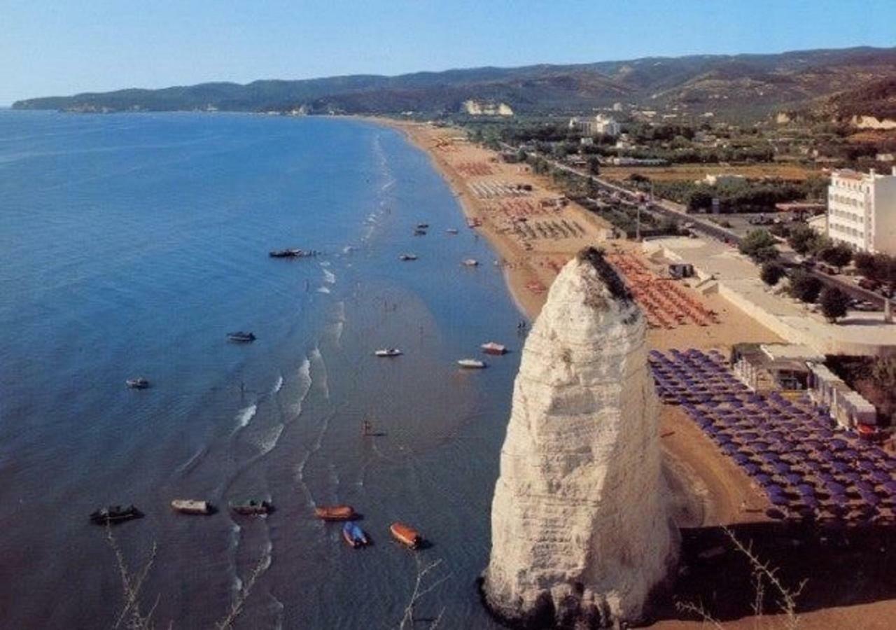 Villa Annamaria Vieste Bagian luar foto